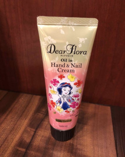 ディアフローラ オイルイン ハンド&ネイルクリーム フルーティカクテル/マンダム/ハンドクリームを使ったクチコミ(1枚目)