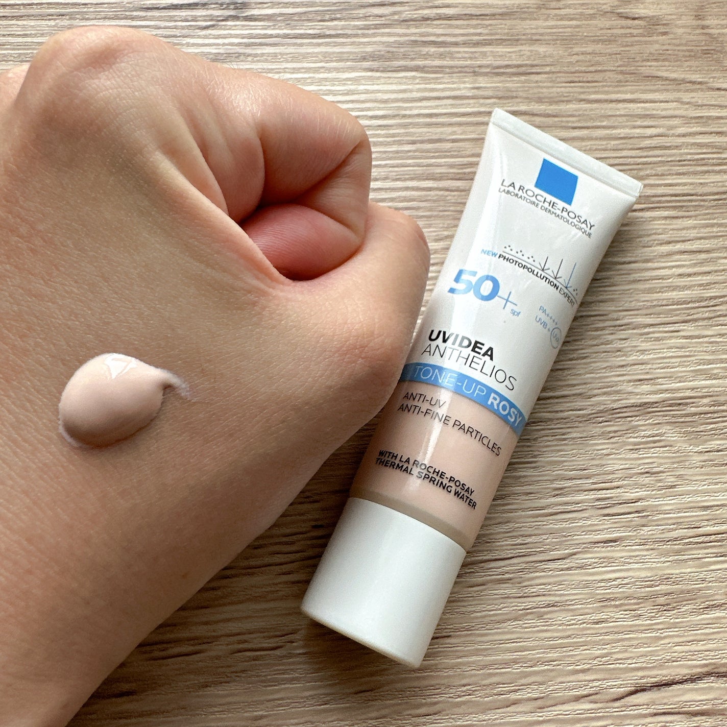 UVイデア XL プロテクショントーンアップ ローズ/ラ ロッシュ ポゼ/日焼け止めクリームを使ったクチコミ(3枚目)