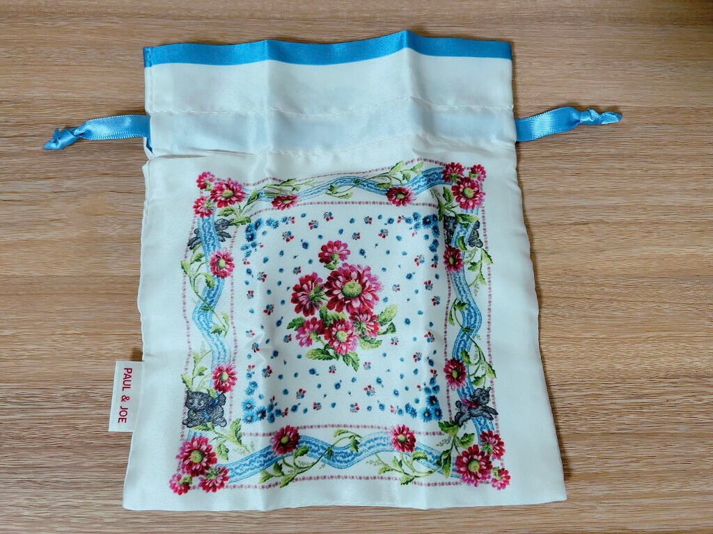 メイクアップ コレクション 2021/PAUL & JOE BEAUTE/メイクアップキットを使ったクチコミ(3枚目)