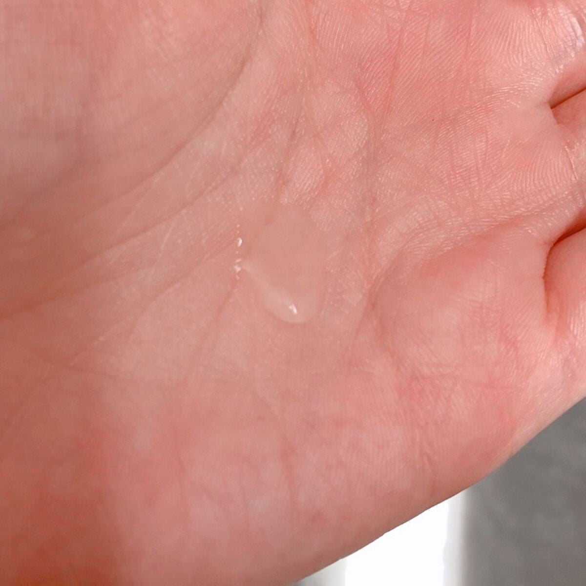 スタイリングセラム/miseenscene/ヘアオイルを使ったクチコミ(4枚目)