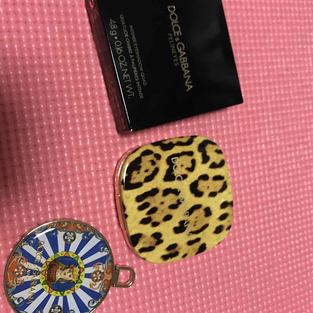 すあま on LIPS 「ドルガバアイシャドウ。発色がお上品で大人可愛くしあがるところが..」(2枚目)