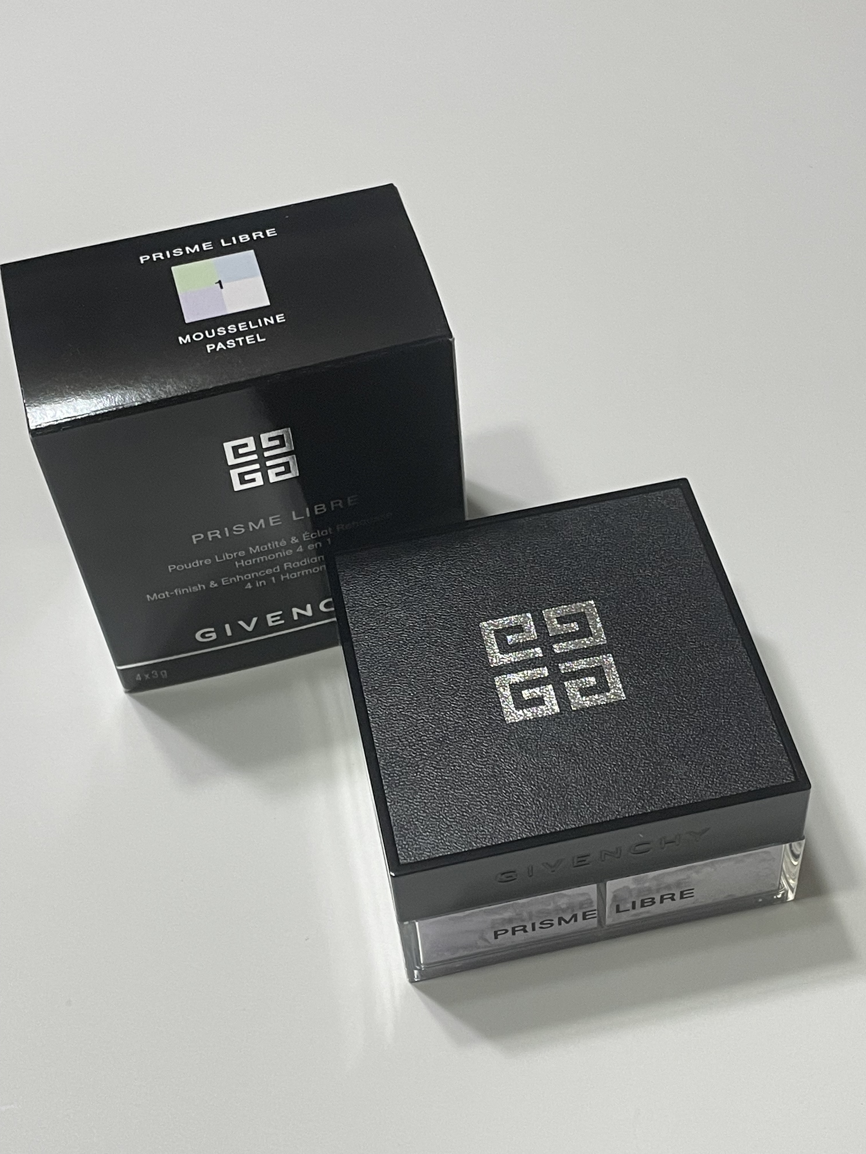 プリズム・リーブル/GIVENCHY/ルースパウダーを使ったクチコミ（1枚目）