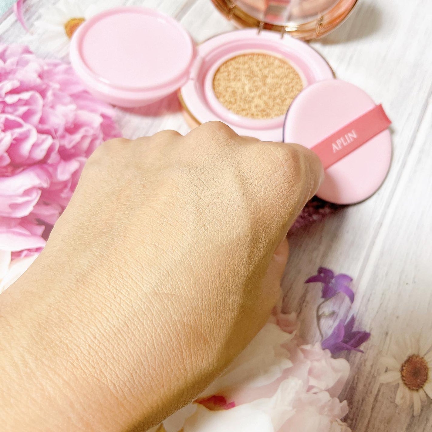 ピンクティーツリーカバープライマークッション/APLIN/クッションファンデーションを使ったクチコミ(4枚目)