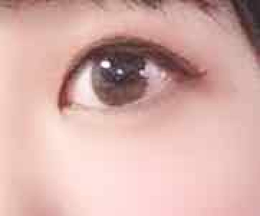 デコラティブアイズ ヴェール/Decorative Eyes/カラーコンタクトレンズを使ったクチコミ（2枚目）