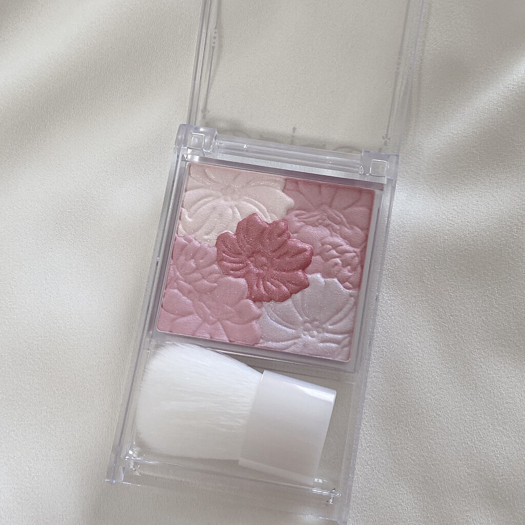 グロウフルールチークス/キャンメイク/パウダーチークを使ったクチコミ（1枚目）