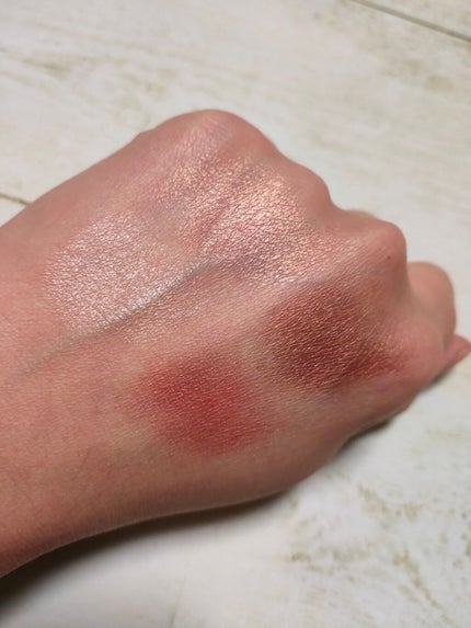 グロッシーリッチ アイズ N/Visée/アイシャドウパレットを使ったクチコミ(4枚目)