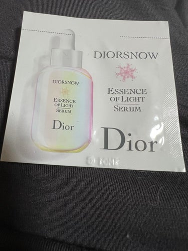 【旧】スノー アルティメット エッセンス オブ ライト/Dior/美容液を使ったクチコミ（1枚目）