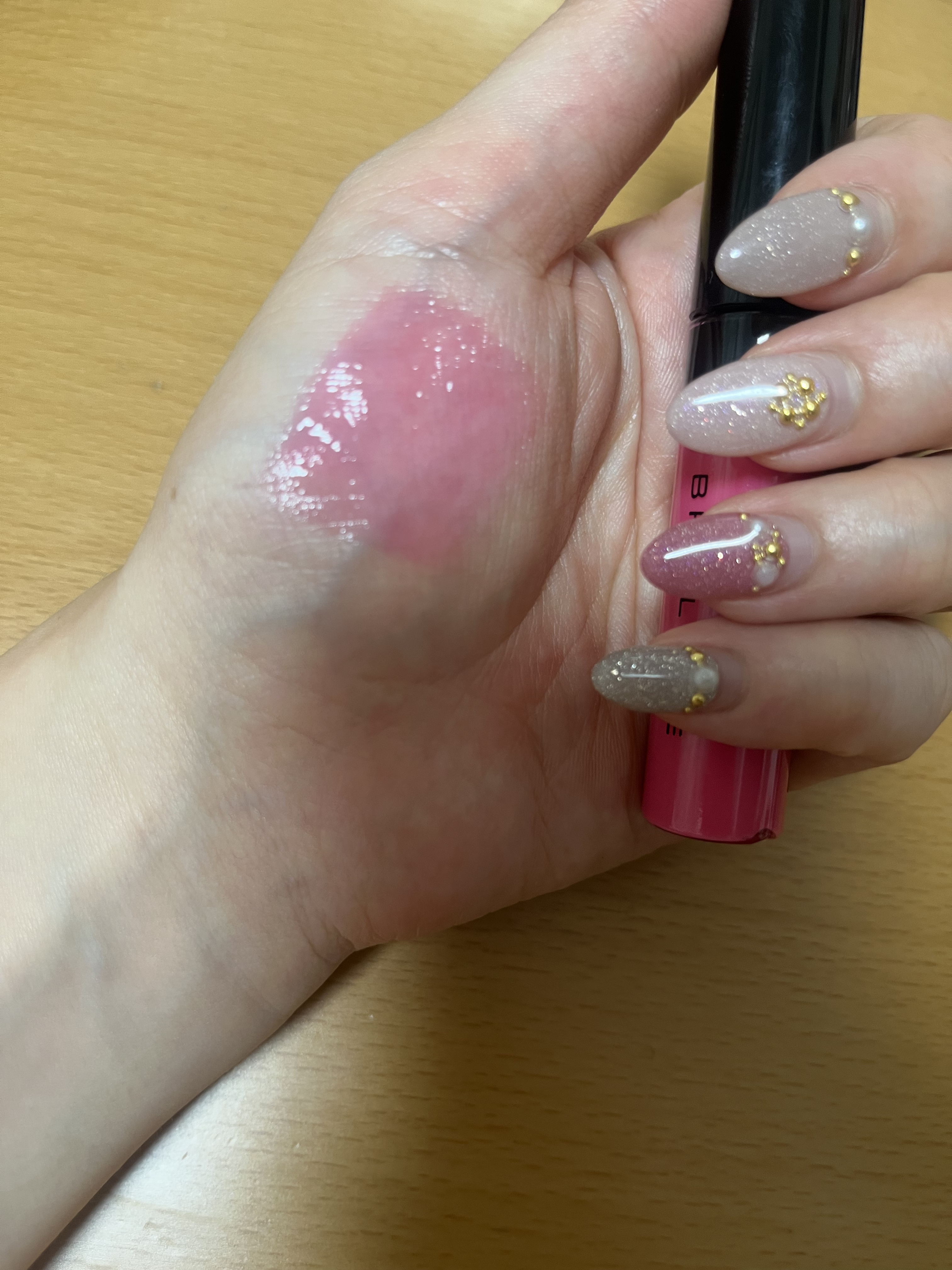 シャンパーニュグロス/ブリリアージュ/リップグロスを使ったクチコミ（3枚目）