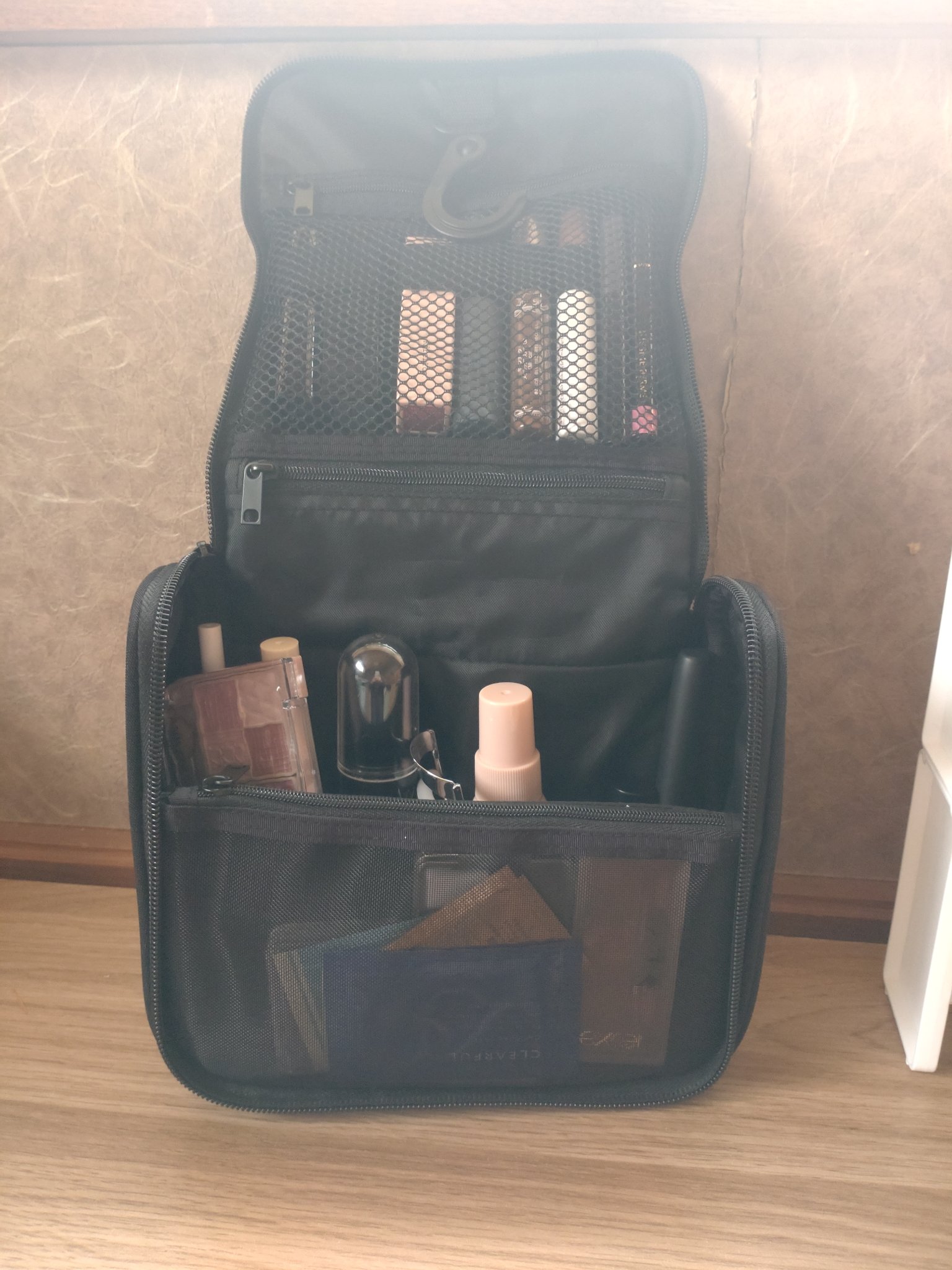 ポリエステル吊るして使える洗面用具ケース/無印良品/その他化粧小物を使ったクチコミ（3枚目）