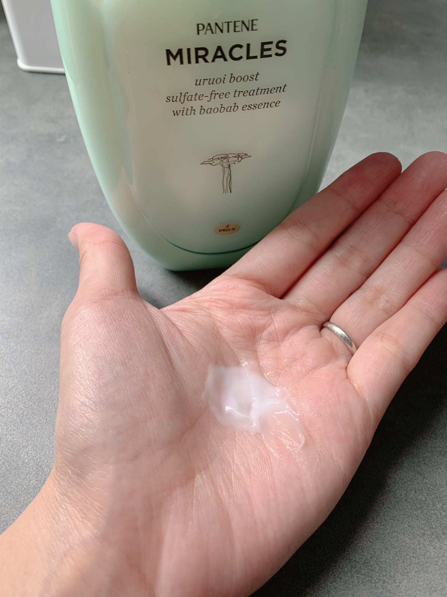 ミラクルズ うるおいブースト シャンプー/トリートメント/パンテーン/市販シャンプーを使ったクチコミ(3枚目)