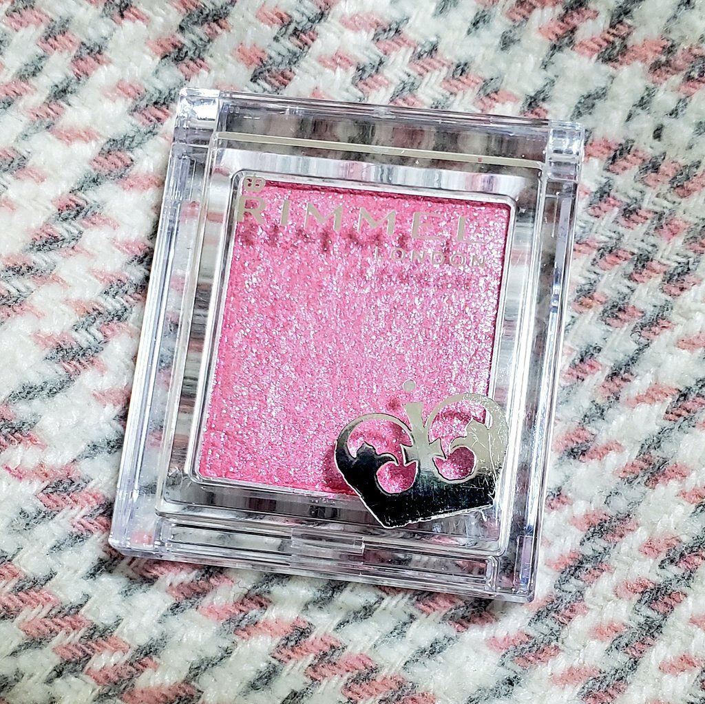 プリズム パウダーアイカラー/リンメル ロンドン/単色アイシャドウを使ったクチコミ(1枚目)