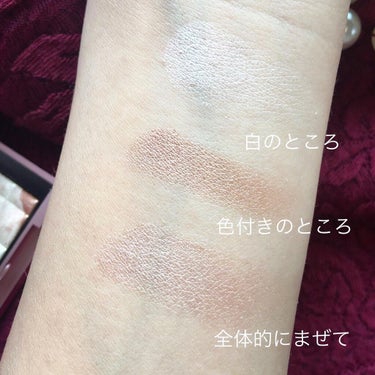 ハイライティング パウダー L01 ピンクグロウ（限定パッケージ）/BOBBI BROWN/ハイライトを使ったクチコミ（3枚目）