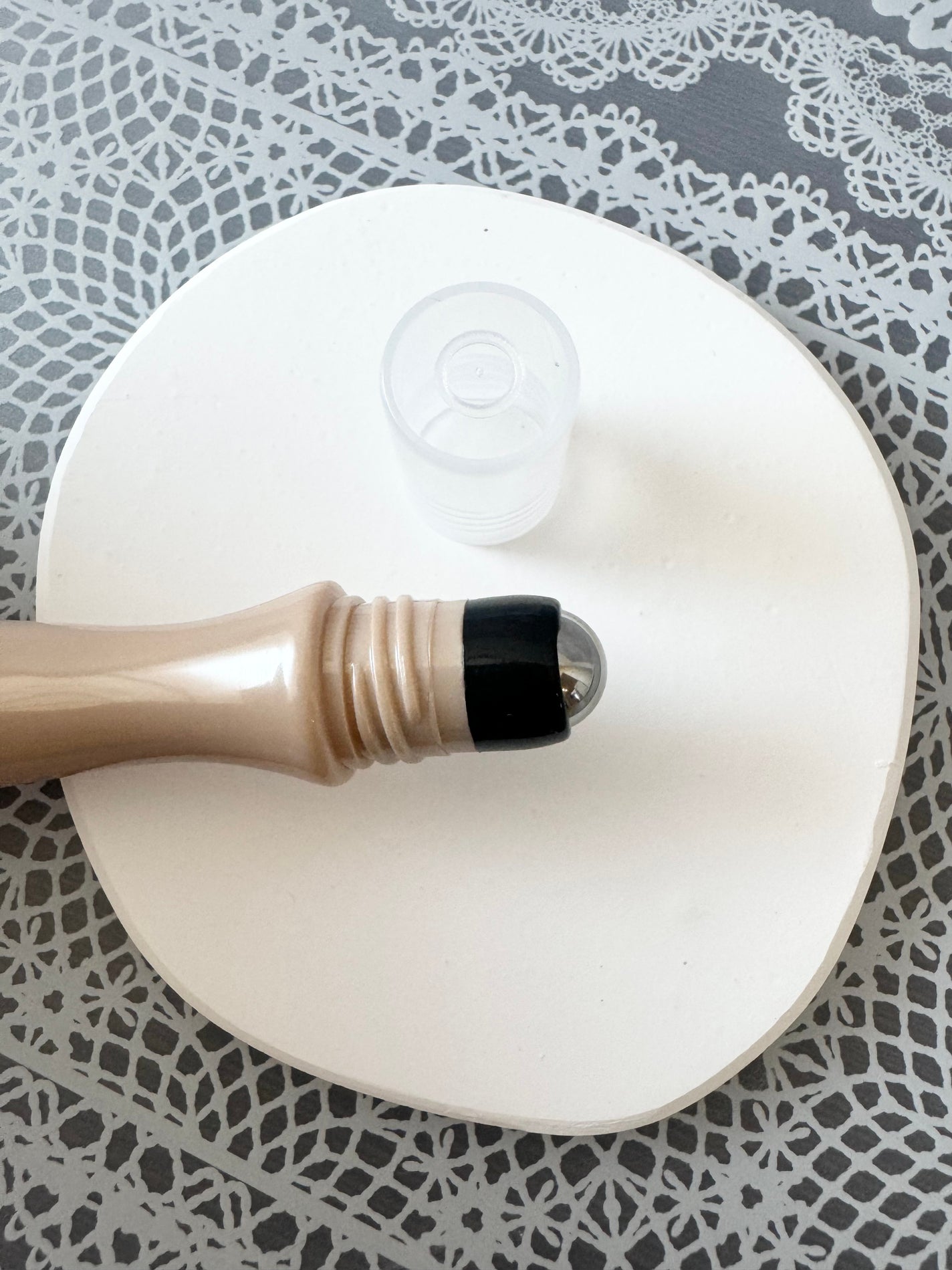 大人のロールオンエッセンス/ハリーハリー/アイケア・アイクリームを使ったクチコミ(3枚目)