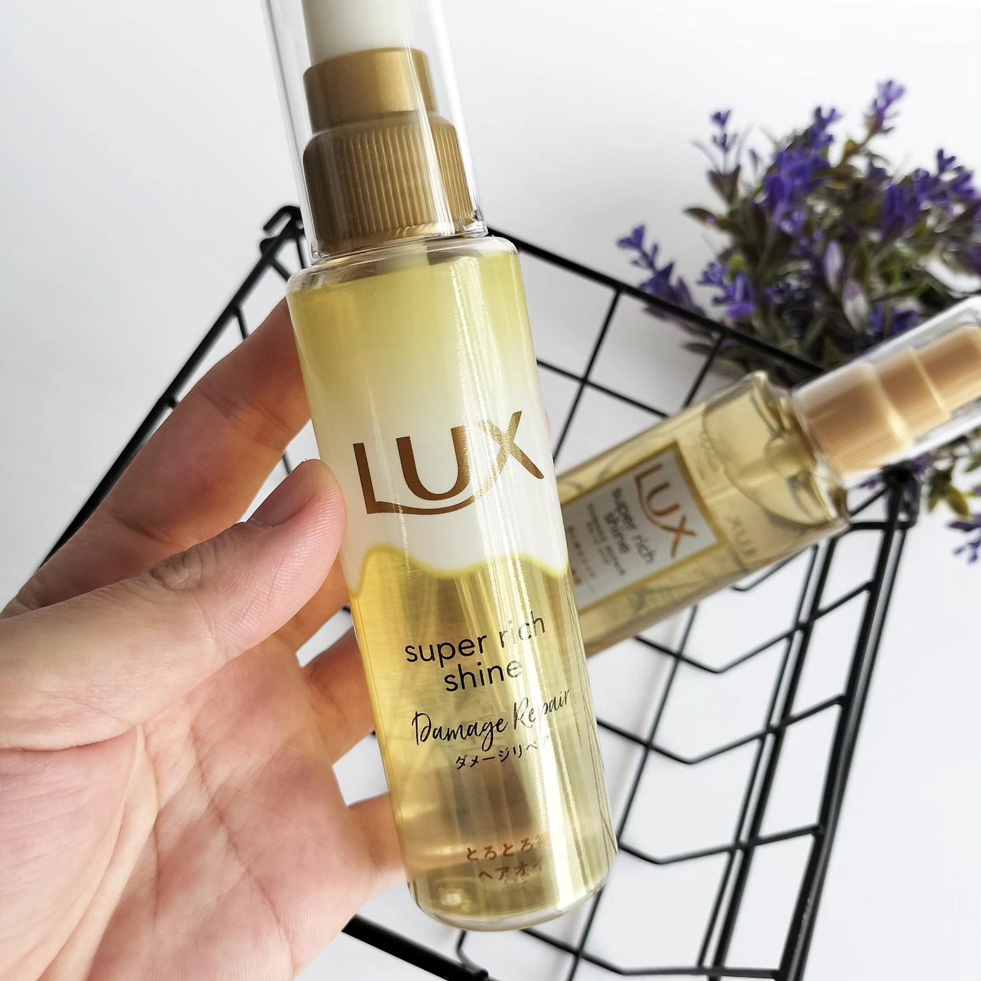 スーパーリッチシャイン ダメージリペア とろとろ補修ヘアオイル/LUX/ヘアオイルを使ったクチコミ(2枚目)