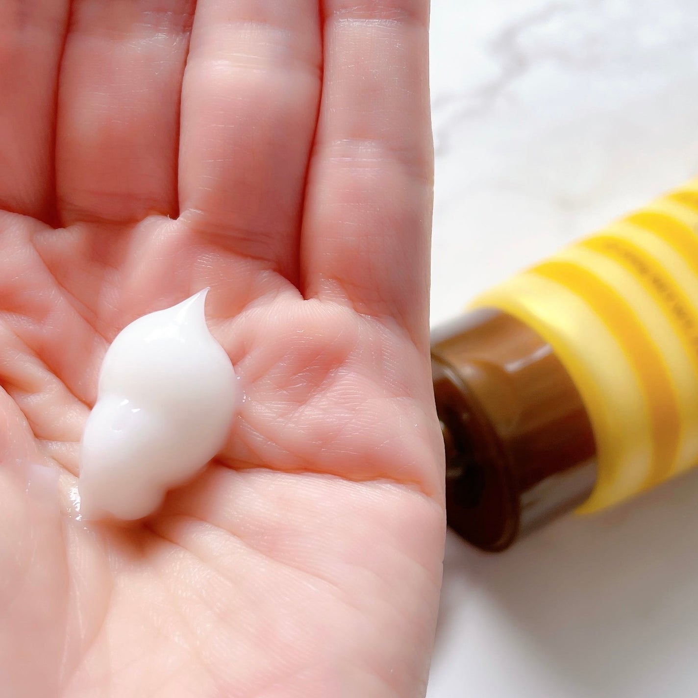 ハニーチェ ダメージリペア ヘアマスクY R/ハニーチェ/ヘアマスク・ヘアパックを使ったクチコミ(4枚目)