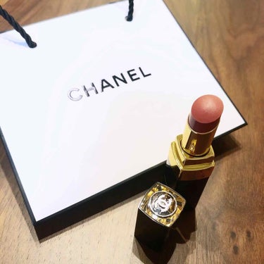 ルージュ ココ フラッシュ 90 ジュール/CHANEL/口紅を使ったクチコミ（1枚目）