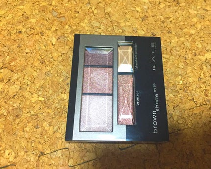 ブラウンシェードアイズN/KATE/アイシャドウパレットを使ったクチコミ(1枚目)