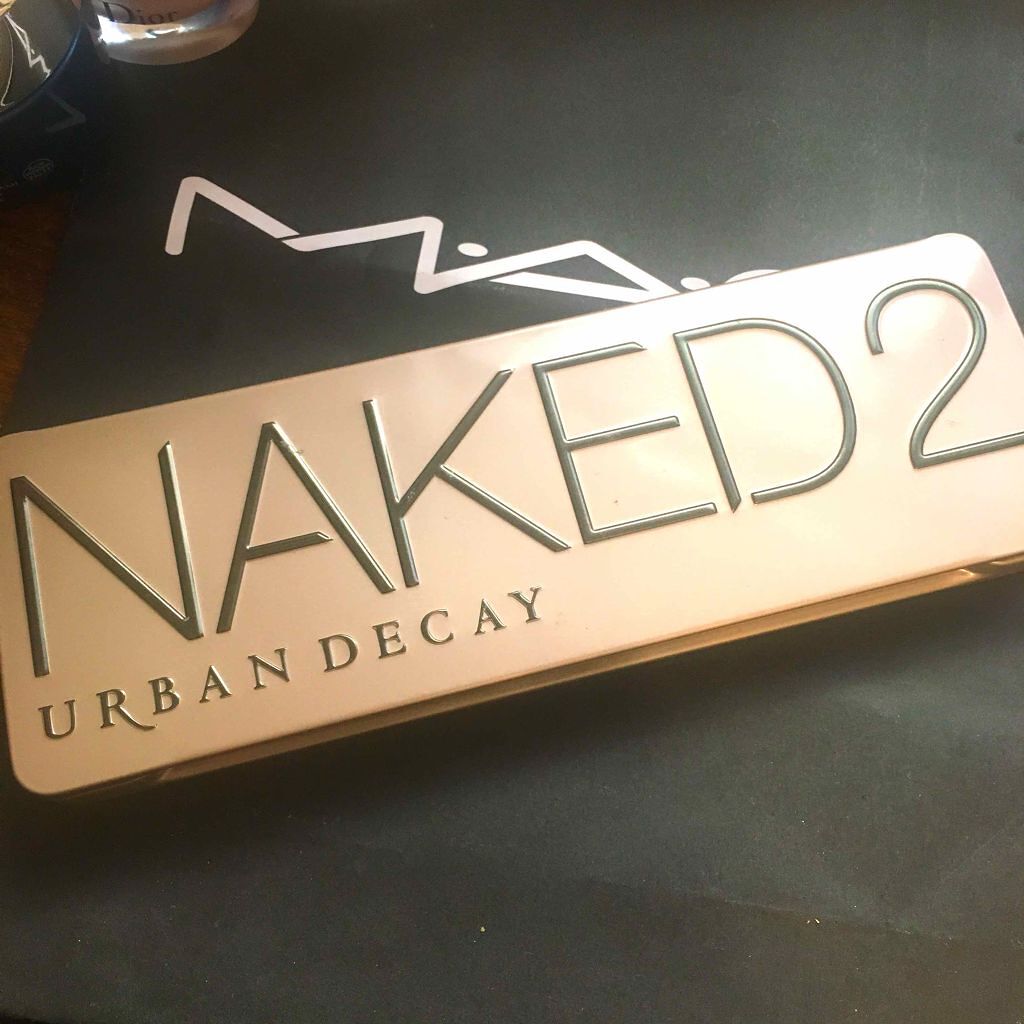 NAKED 2 パレット/アーバンディケイ/アイシャドウパレットを使ったクチコミ（2枚目）