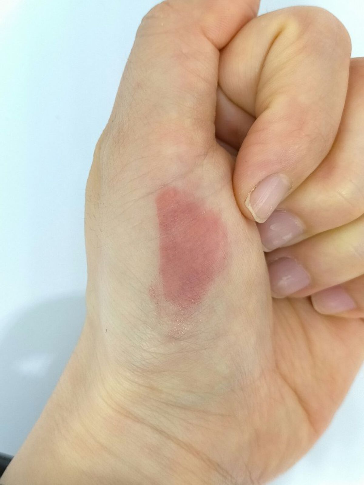 グロウラッピングティント L01 アンタレスベリー/LIPGUARDIAN/リップティントを使ったクチコミ（3枚目）