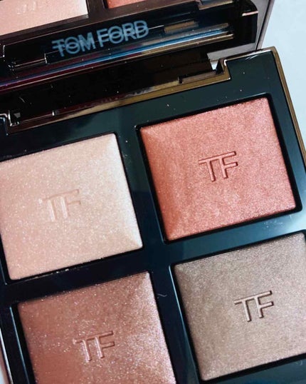 アイ カラー クォード/TOM FORD BEAUTY/アイシャドウパレットを使ったクチコミ(3枚目)