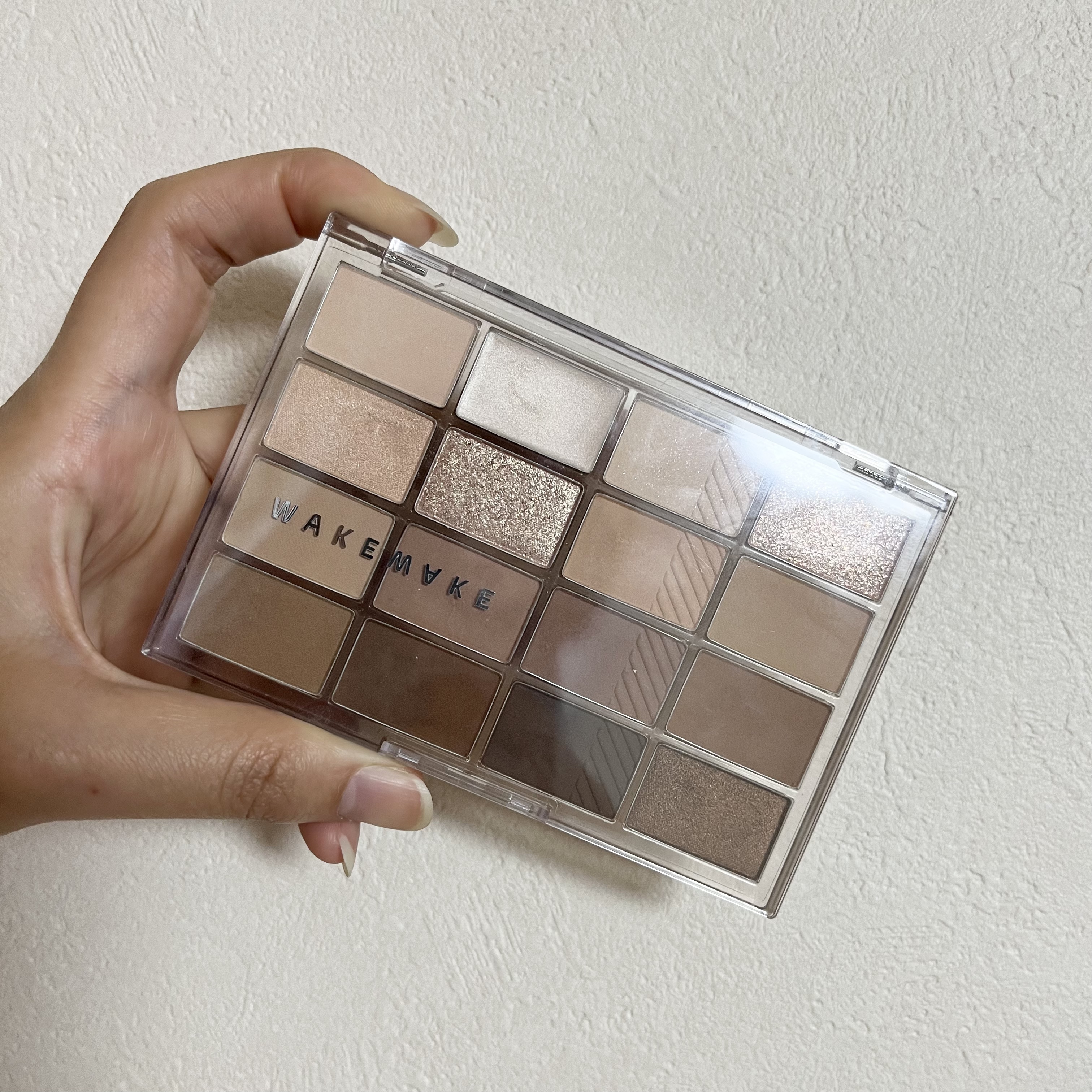 ソフトブラーリングアイパレット/wakemake/アイシャドウパレットを使ったクチコミ（1枚目）