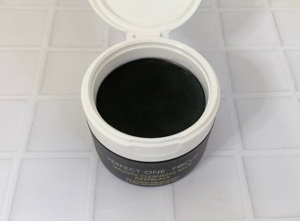 パーフェクトワンフォーカス スムースクレンジングバーム ディープブラック/PERFECT ONE FOCUS/クレンジングバームを使ったクチコミ(3枚目)