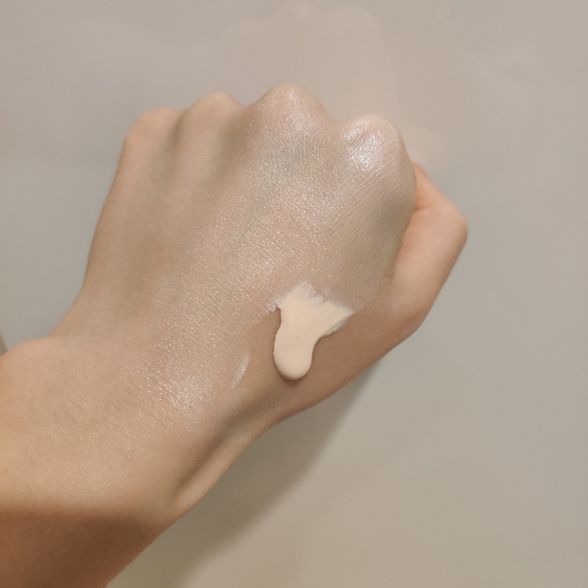 1番 ガラス玉トーンアップクリーム/numbuzin/日焼け止めクリームを使ったクチコミ（2枚目）