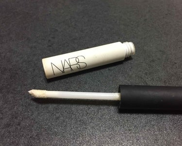 スマッジプルーフ アイシャドーベース/NARS/アイシャドウベースを使ったクチコミ（2枚目）