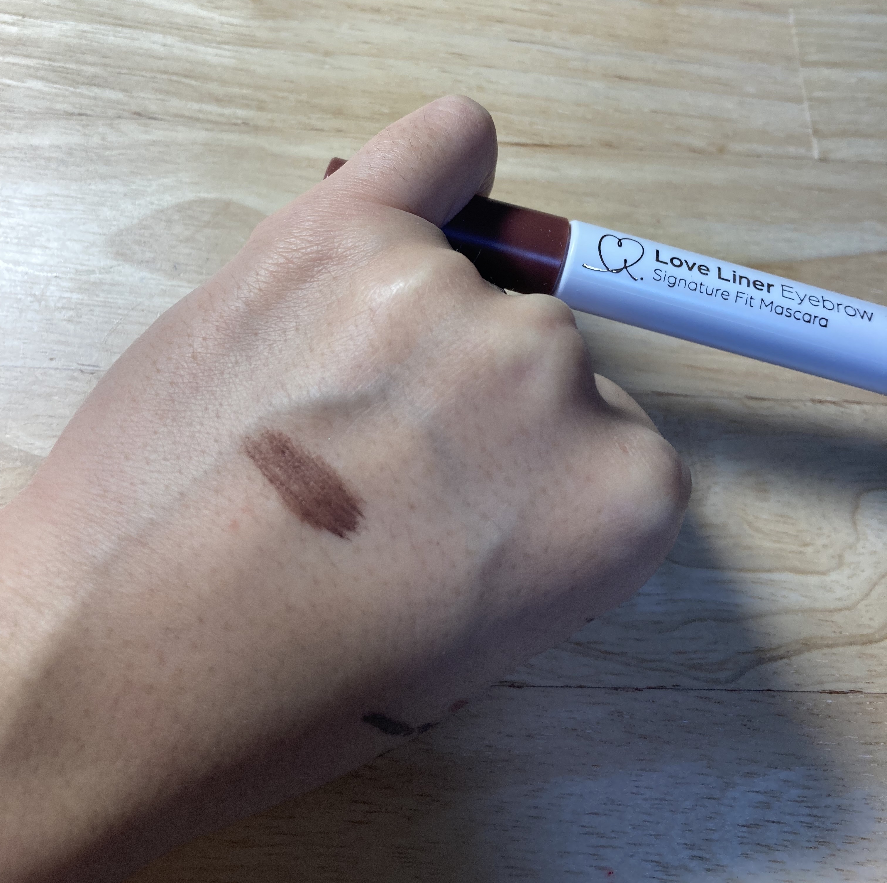 ラブ・ライナー　シグネチャーフィットマスカラ＜アイブロウ＞ ライチブラウン/ラブ・ライナー/眉マスカラを使ったクチコミ（2枚目）