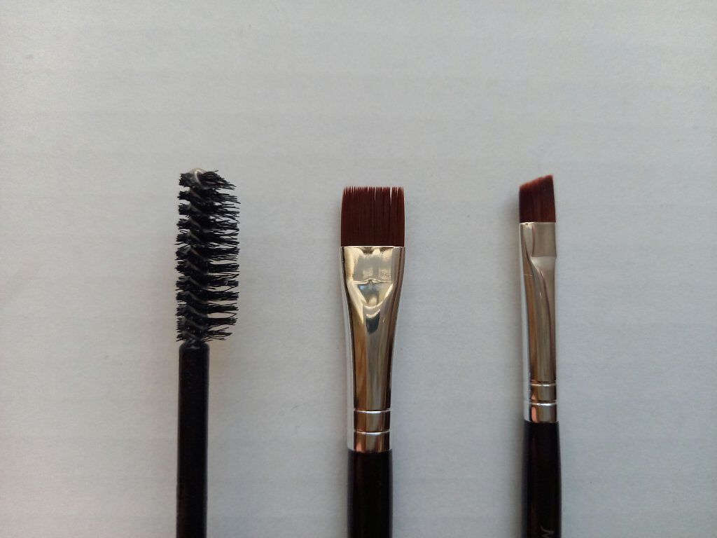 クリア ブロウジェル/アナスタシア/眉マスカラを使ったクチコミ（3枚目）