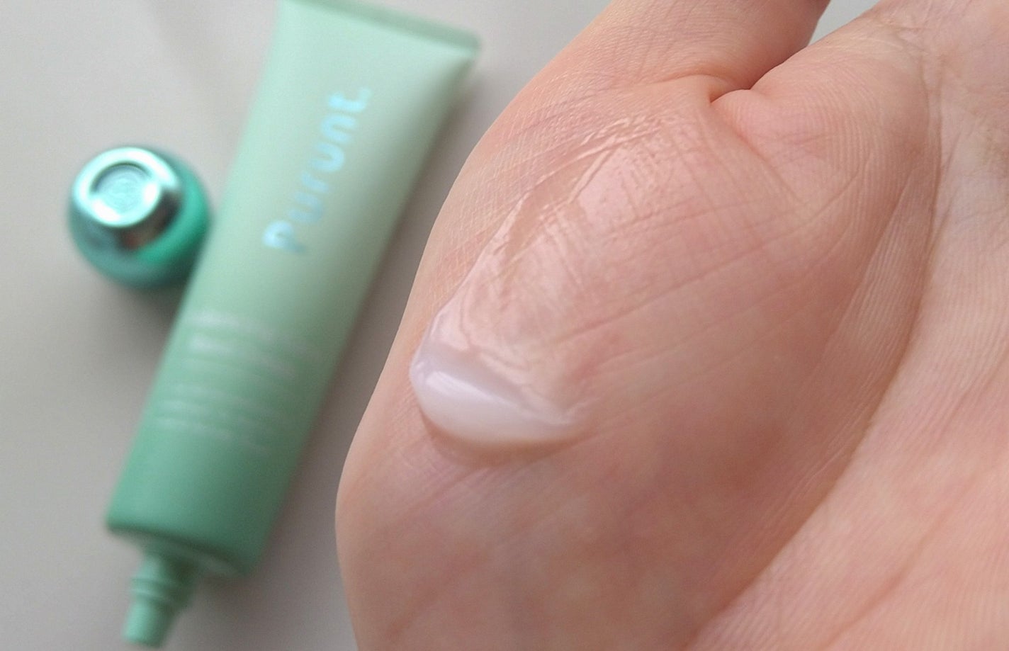 プルント モイストケア美容液ハンドクリーム/Purunt./ハンドクリームを使ったクチコミ(2枚目)