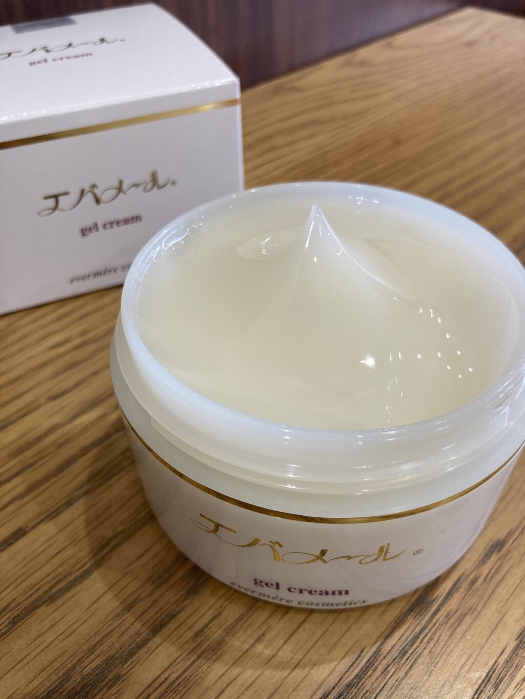 エバメールゲルクリーム/エバメール/ボディクリームを使ったクチコミ（1枚目）