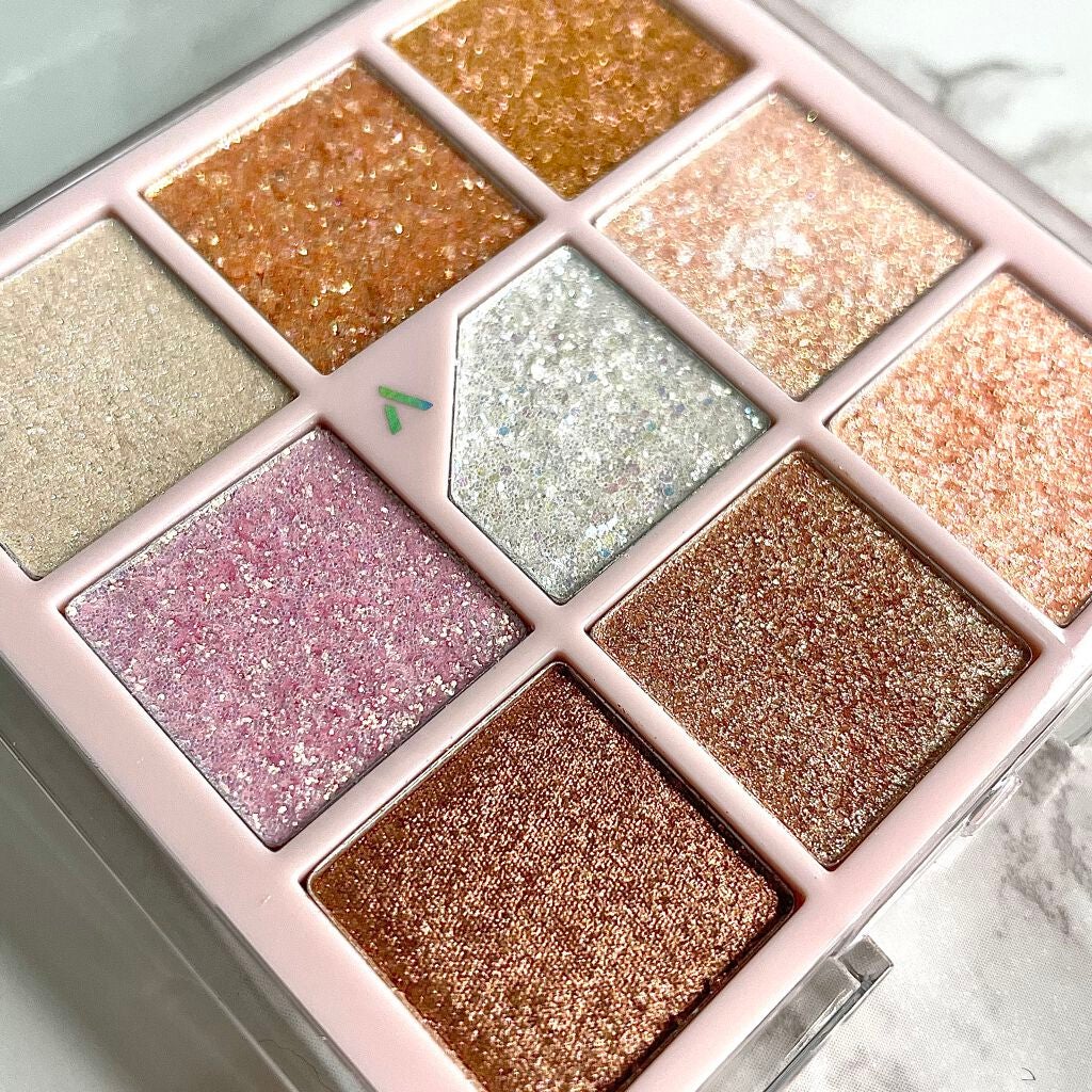 グリッターペディアアイパレット/unleashia/アイシャドウパレットを使ったクチコミ(3枚目)