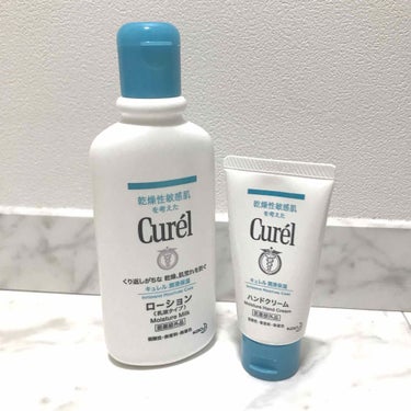 ✔️乾燥性敏感肌 
Curel ローション〈乳液タイプ〉220ml / 顔・からだ用

夏が終わってからは ジョーマローンのボディクリームを使っていたのですが、無くなったのでこちらのローションに切り替え