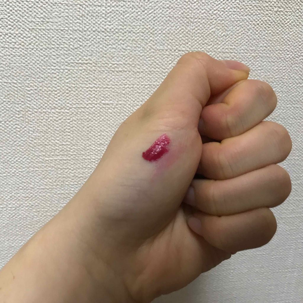 ビビッドマットリキッド/MAYBELLINE NEW YORK/口紅を使ったクチコミ（2枚目）