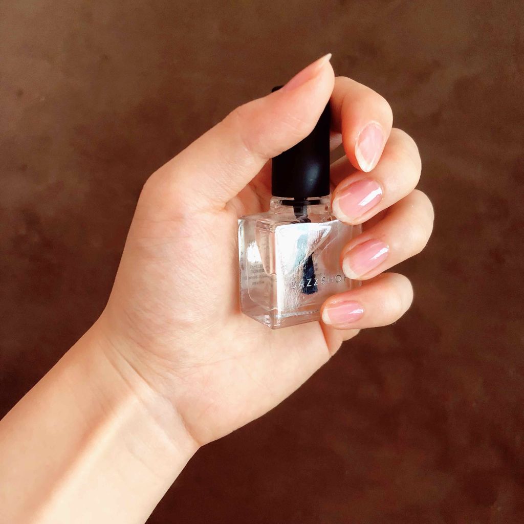 エモーティブネイルパフォーマー(トップコート・ベースコート)/DAZZSHOP/ネイルトップコートを使ったクチコミ(1枚目)