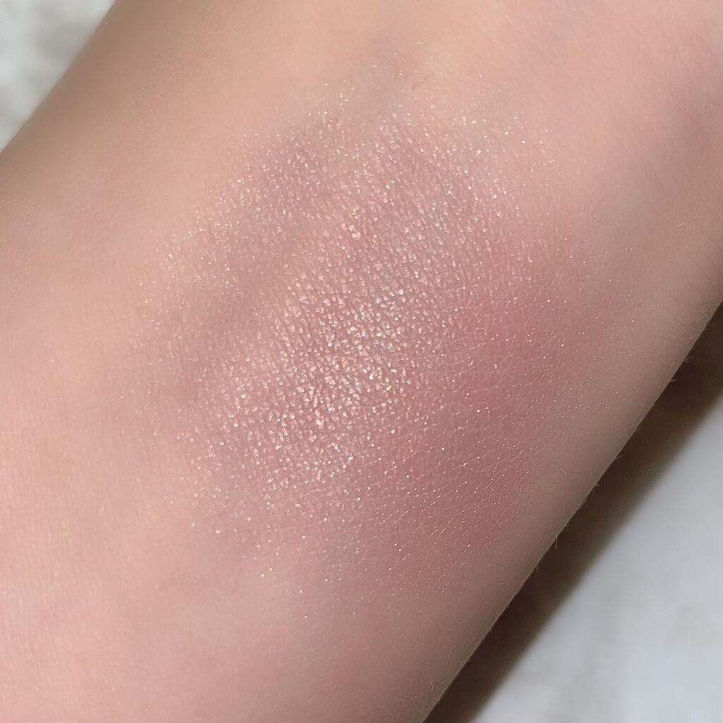 プリズム パウダーアイカラー/リンメル ロンドン/単色アイシャドウを使ったクチコミ(4枚目)