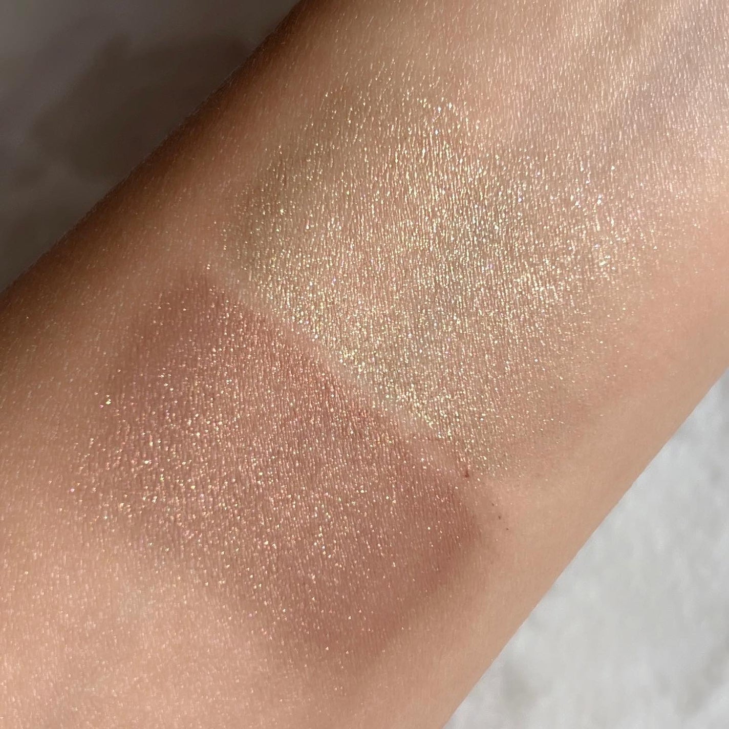 THREE ユナイテッドフルイドアイカラー/THREE/リキッドアイシャドウを使ったクチコミ(6枚目)