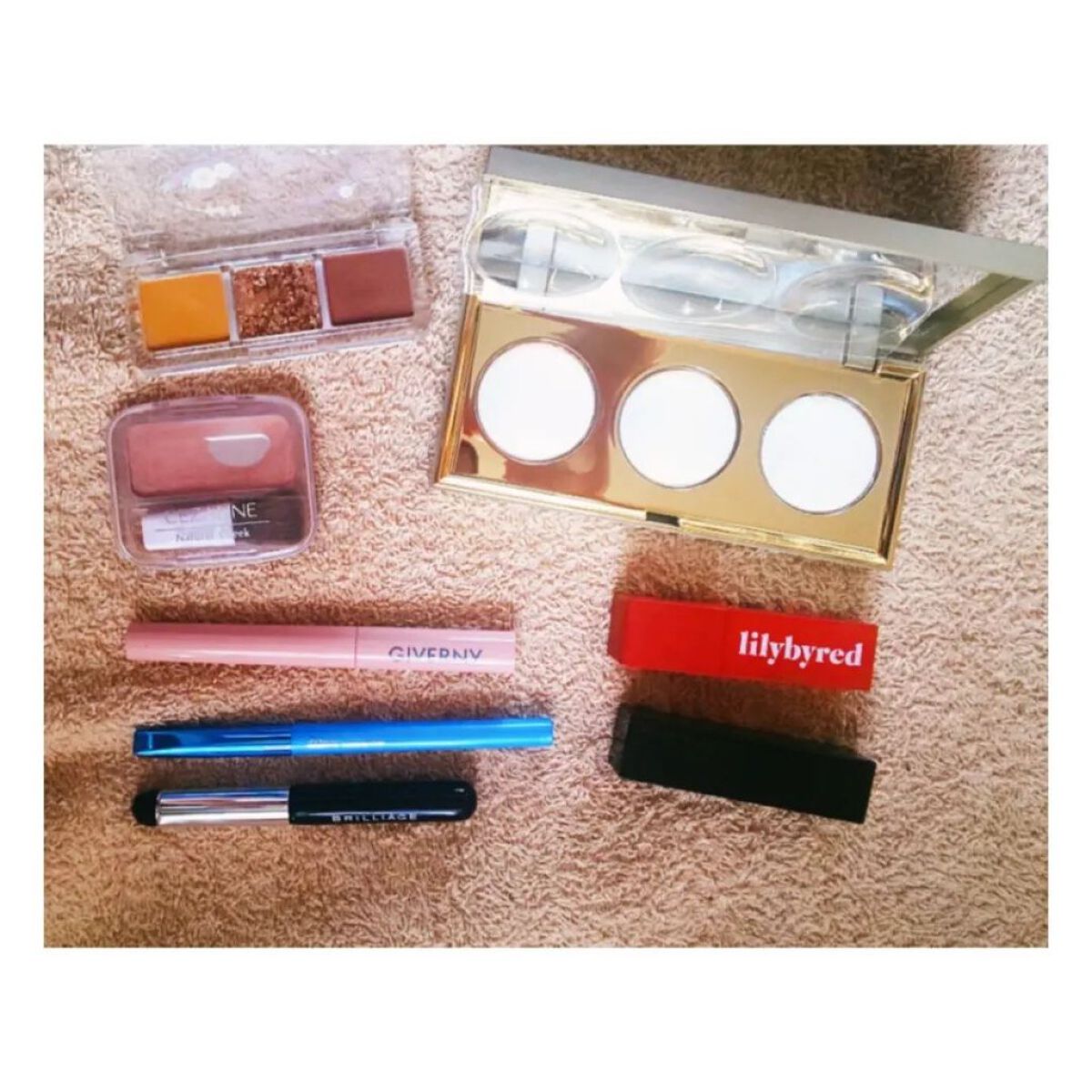 3色フローラアイパレット 02 ムギワラギク/LEEMEMBER/アイシャドウパレットを使ったクチコミ（1枚目）