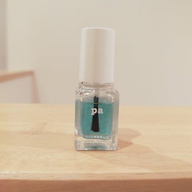 pa nail collective pa トップアンドベースコートのクチコミ「\\ベースもトップもこれ一つ！//

可愛すぎるネイルコートみつけた！
この青色加工無しでこの.....」（2枚目）