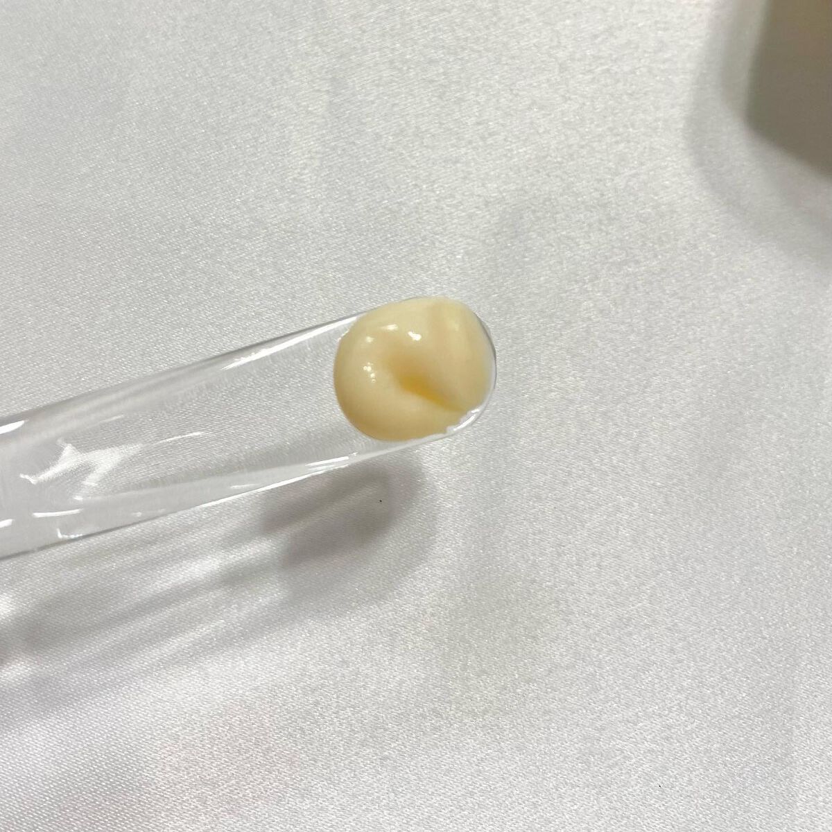 スーパーリッチシャイン ダメージリペア とろとろ補修トリートメント/LUX/洗い流すヘアトリートメントを使ったクチコミ(3枚目)