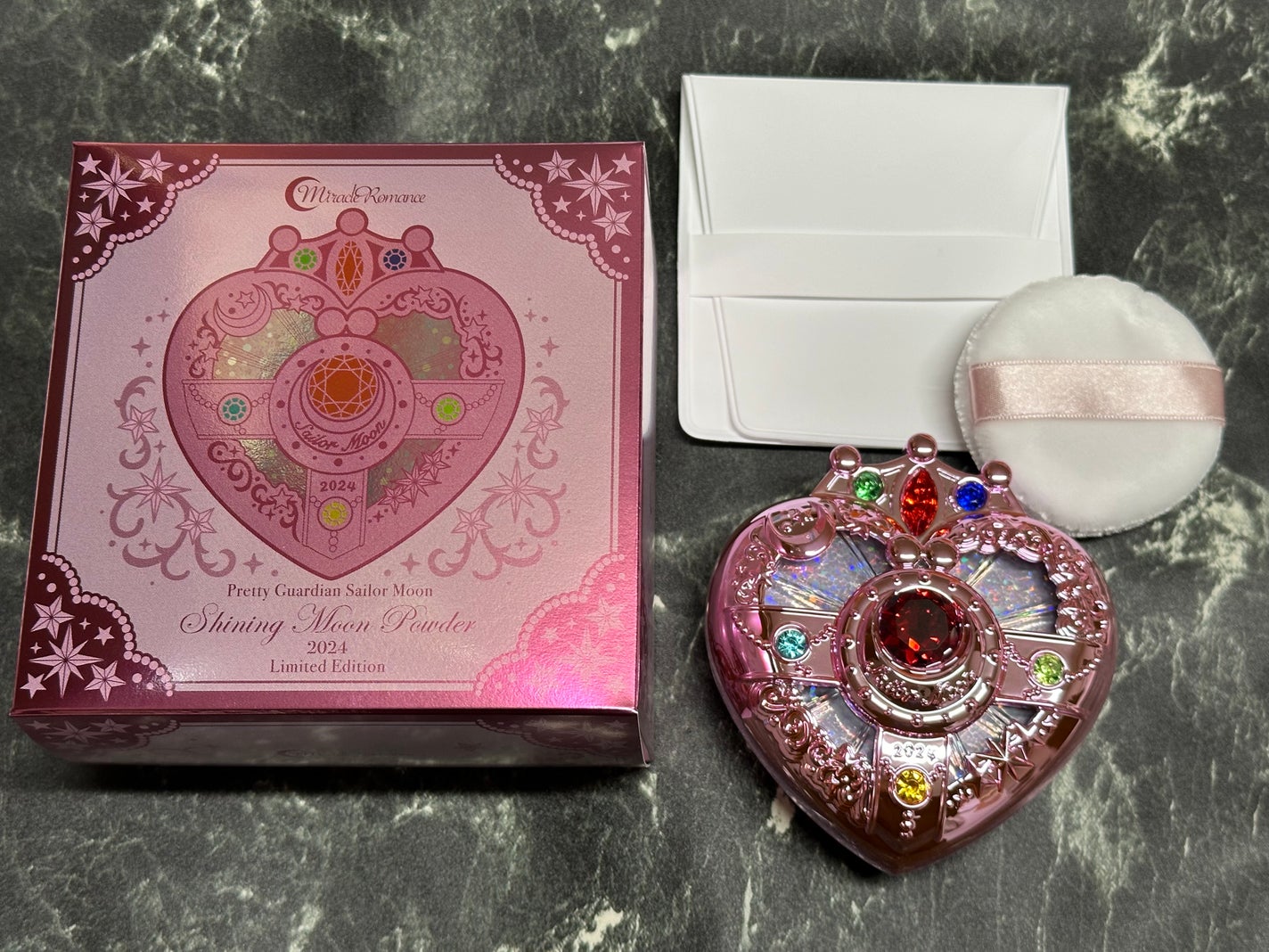 シャイニングムーンパウダー2024/クレアボーテ/プレストパウダーを使ったクチコミ(4枚目)