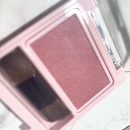 フーミー シングルブラッシュ/WHOMEE/パウダーチークを使ったクチコミ(2枚目)