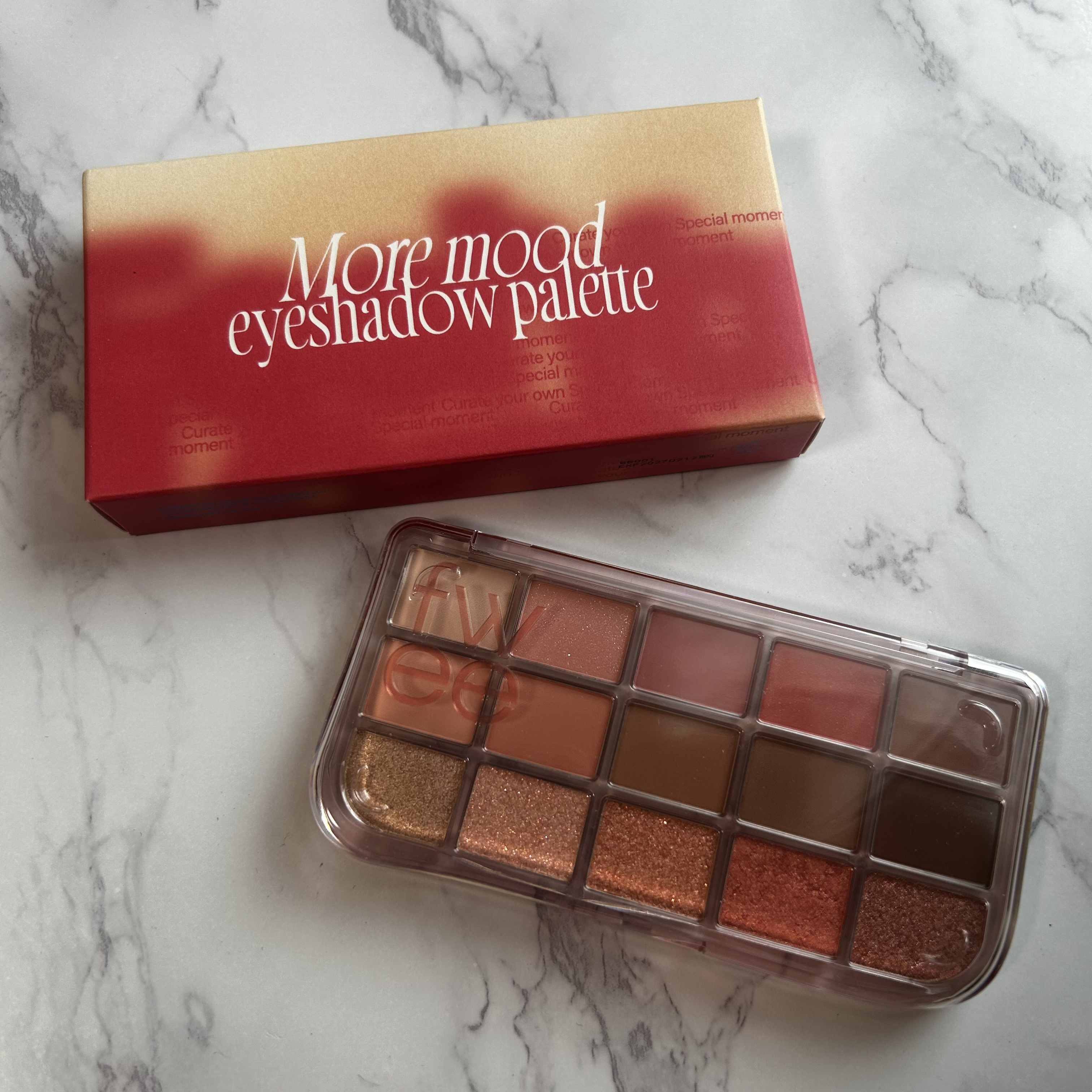 フィー モアムードアイパレット/fwee/アイシャドウパレットを使ったクチコミ（1枚目）