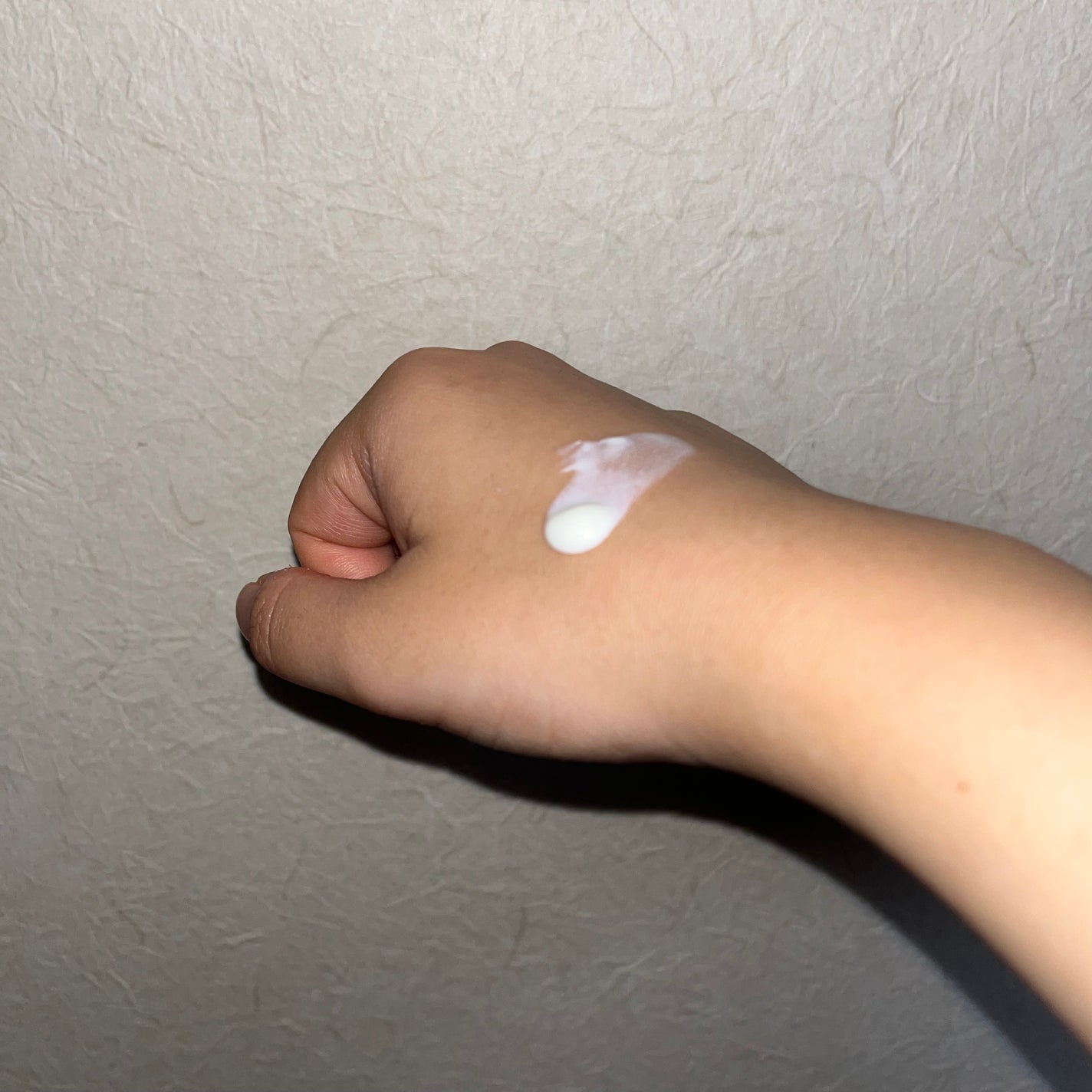 ヒアルーシカ ウォーターフィット サンセラム/SKIN1004/日焼け止めローションを使ったクチコミ(2枚目)