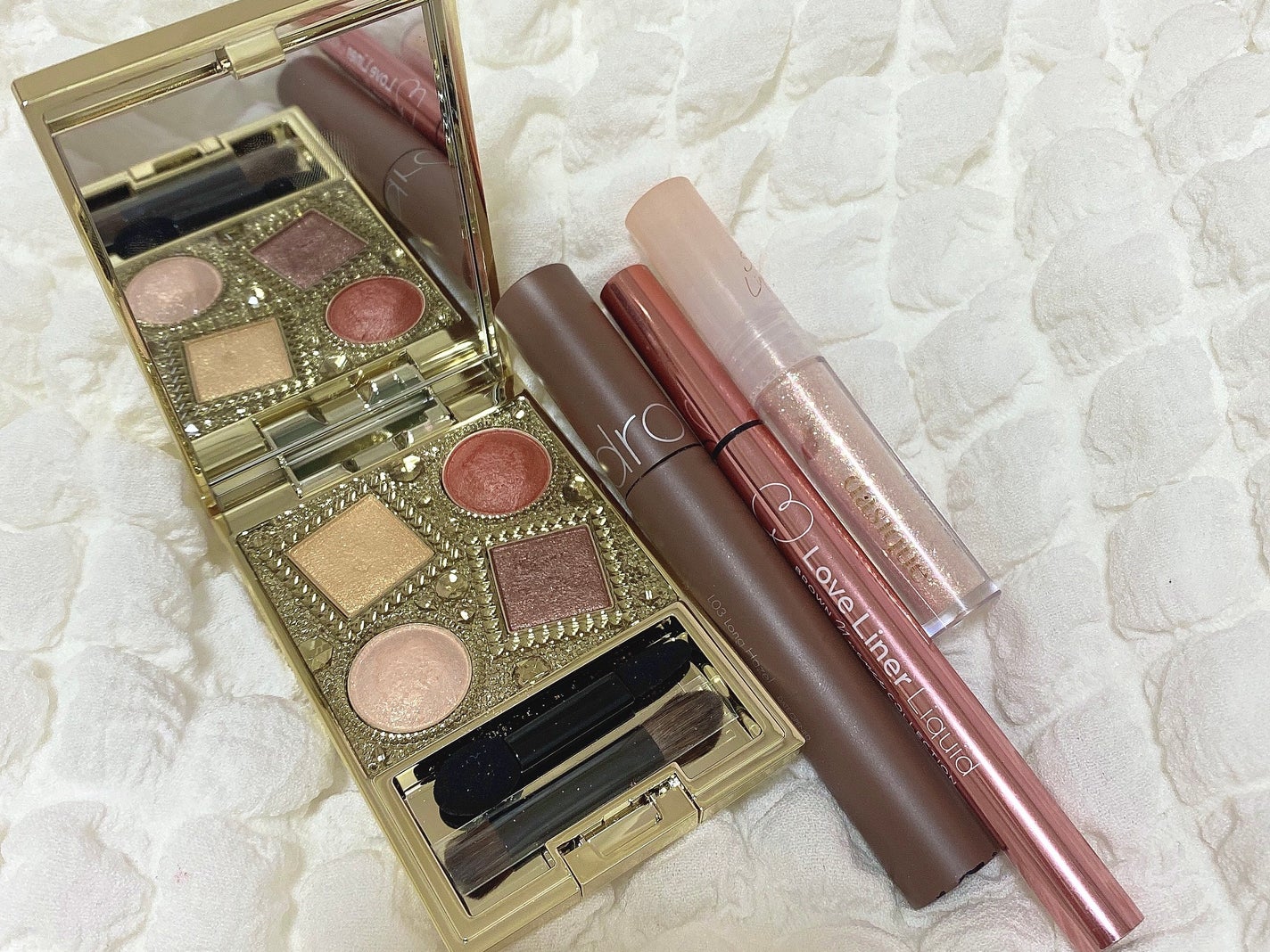 エレガンス ヌーヴェル アイズ/Elégance/アイシャドウパレットを使ったクチコミ(2枚目)