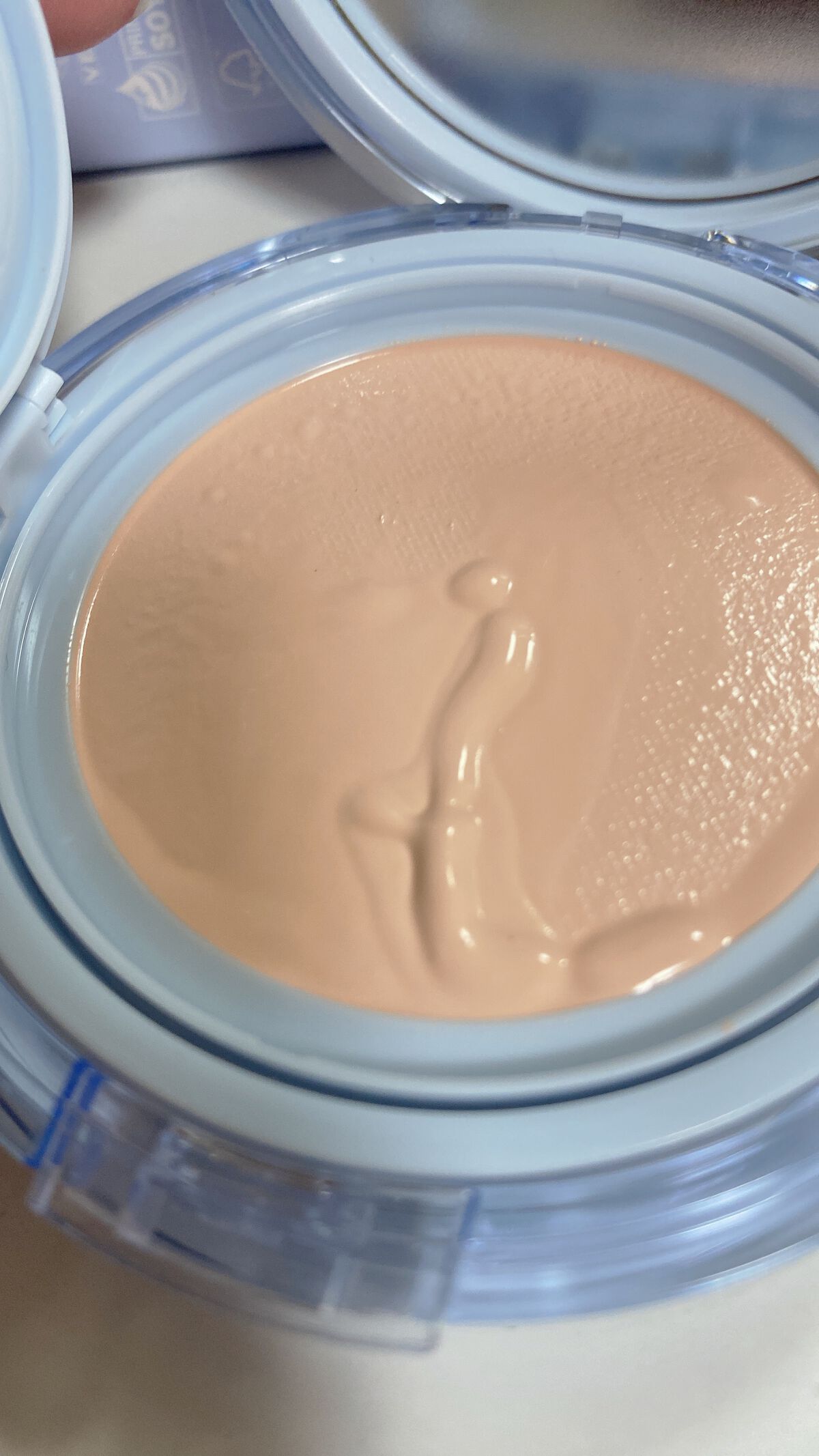 ベアウォータークッション/rom&nd/クッションファンデーションを使ったクチコミ（2枚目）