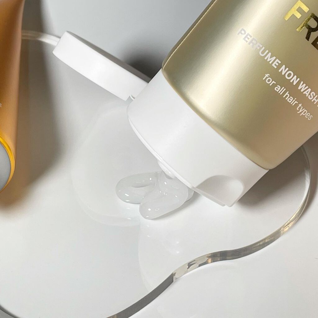 パフュームヘアエッセンス/JUL7ME/ヘアトリートメントを使ったクチコミ（3枚目）