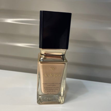 クレ・ド・ポー ボーテ タンフリュイドエクラ ナチュレル/クレ・ド・ポー ボーテ/リキッドファンデーションを使ったクチコミ(2枚目)