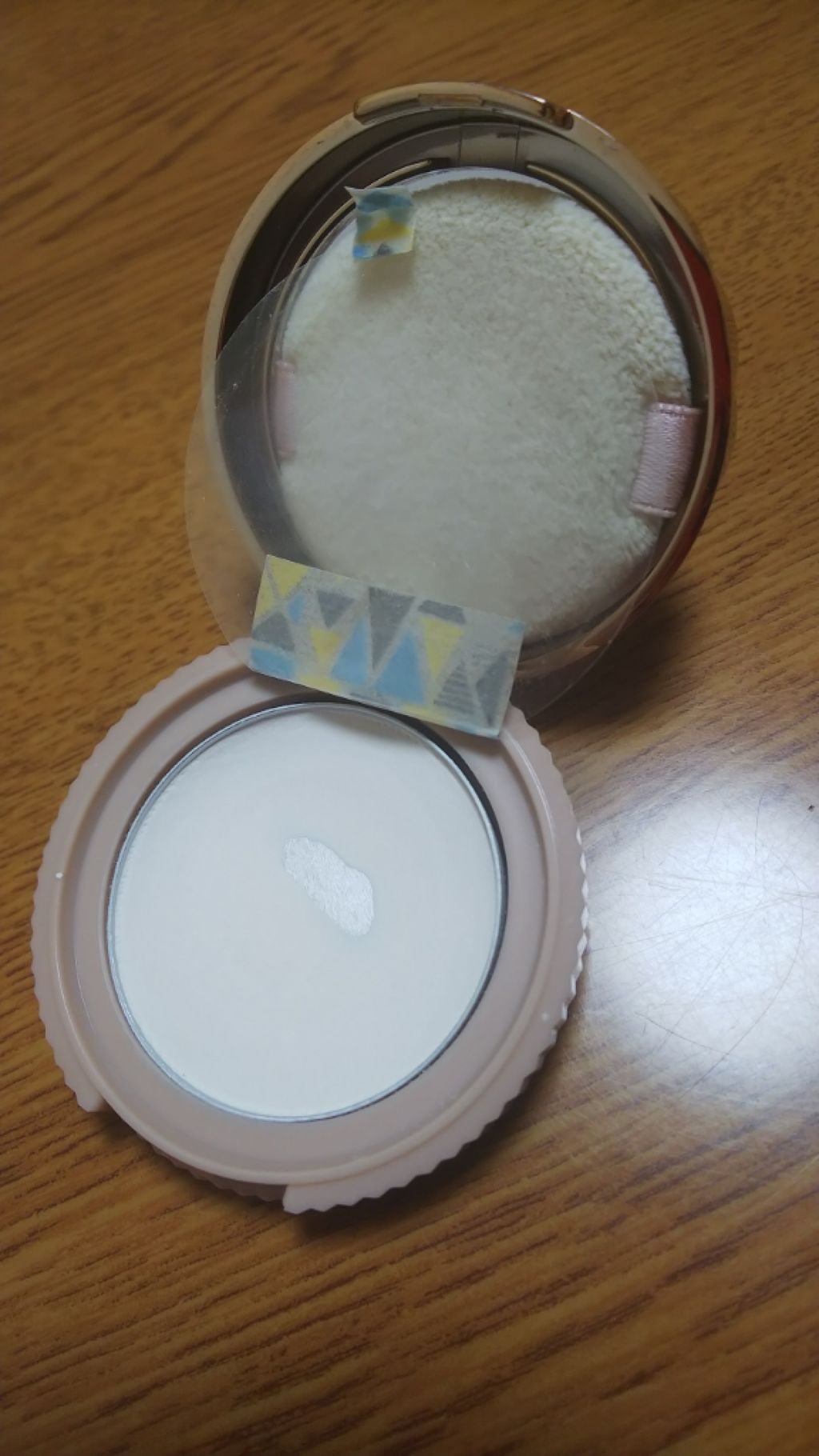 シークレットビューティーパウダー/キャンメイク/プレストパウダーを使ったクチコミ（2枚目）